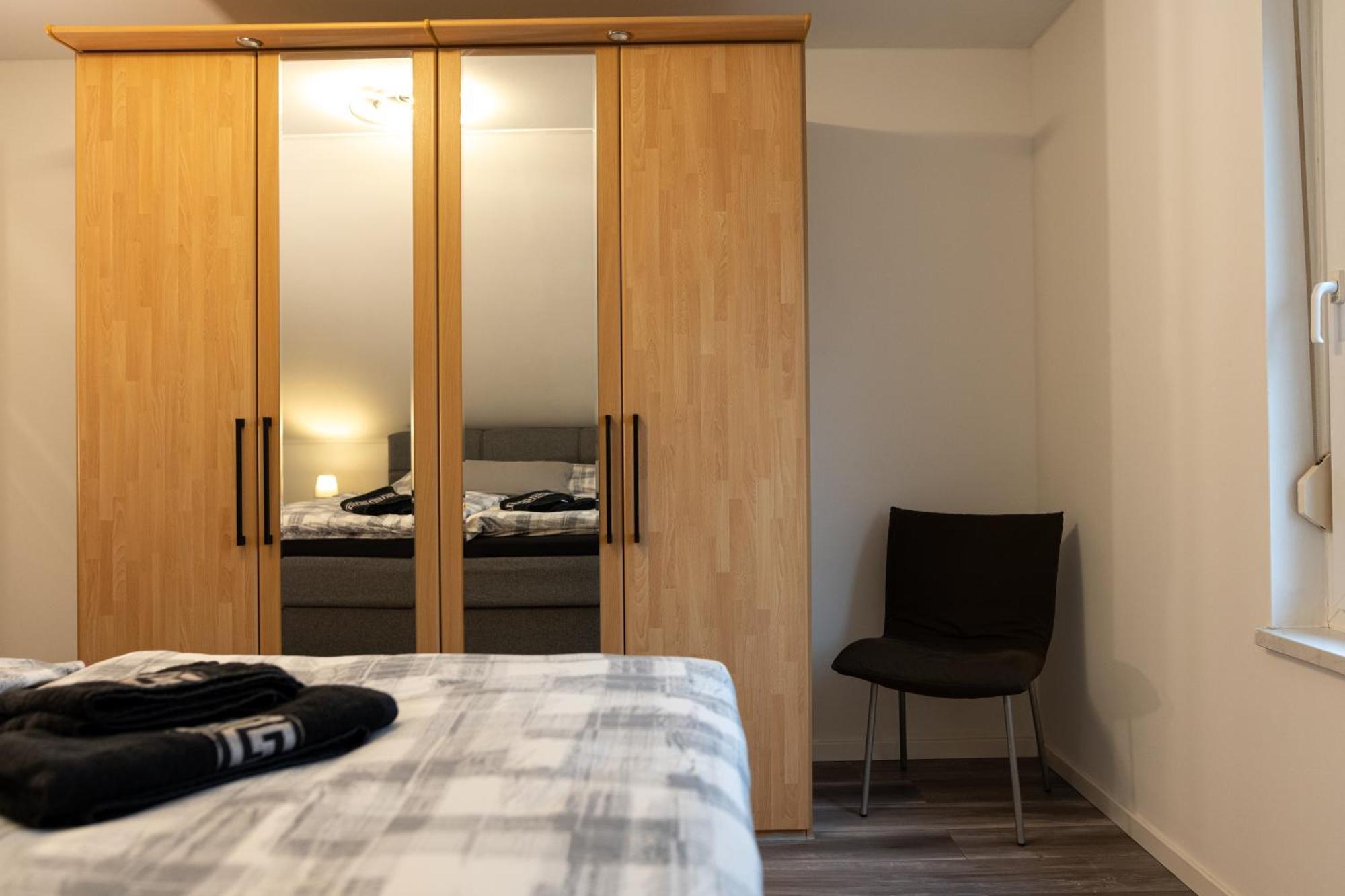 Ganzes Ferienhaus In Leipzig Mit Garage Und Fussbodenheizung Exterior foto