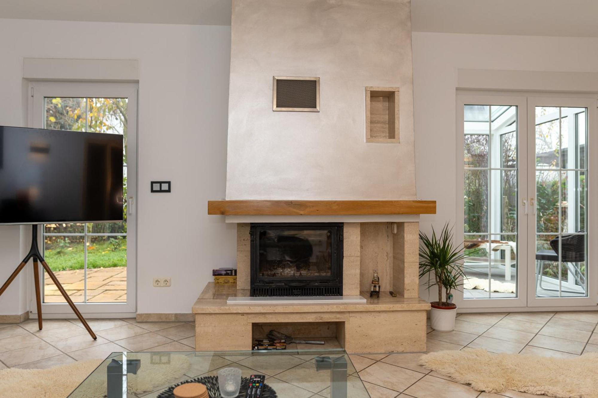 Ganzes Ferienhaus In Leipzig Mit Garage Und Fussbodenheizung Exterior foto